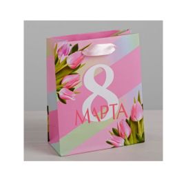 Пакет ламинированный вертикальный «8 Марта», ML 23 × 27 × 8 см